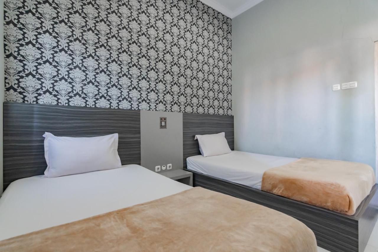 Hotel Markoni Pamanukan Mitra Reddoorz Pamanukan Hilir Zewnętrze zdjęcie
