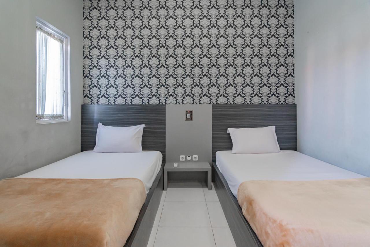 Hotel Markoni Pamanukan Mitra Reddoorz Pamanukan Hilir Zewnętrze zdjęcie