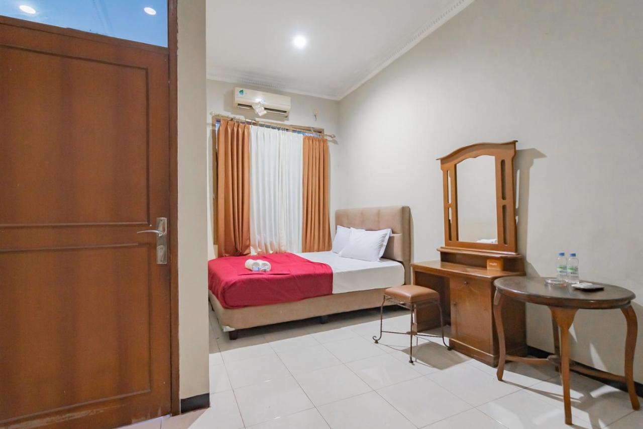 Hotel Markoni Pamanukan Mitra Reddoorz Pamanukan Hilir Zewnętrze zdjęcie